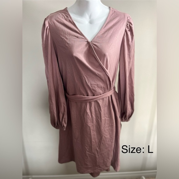 Purple/Mauve Wrap dress - Picture 2 of 2